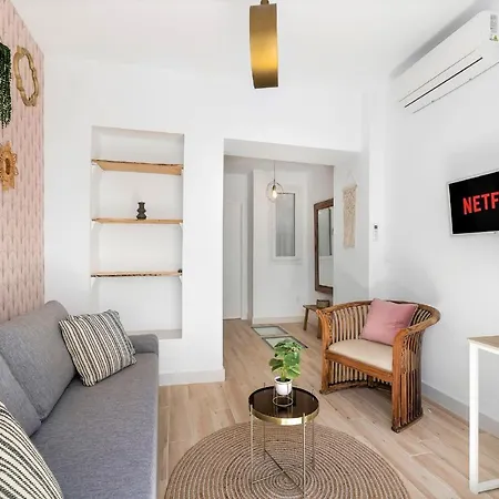 Urban Rose , Superb Private House In Historical Center, With Sunny Rooftop Ferienhaus